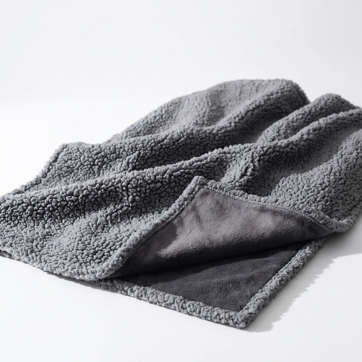 ZenCalm Comfort Blanket™ — Water-Resistant Sherpa Throw