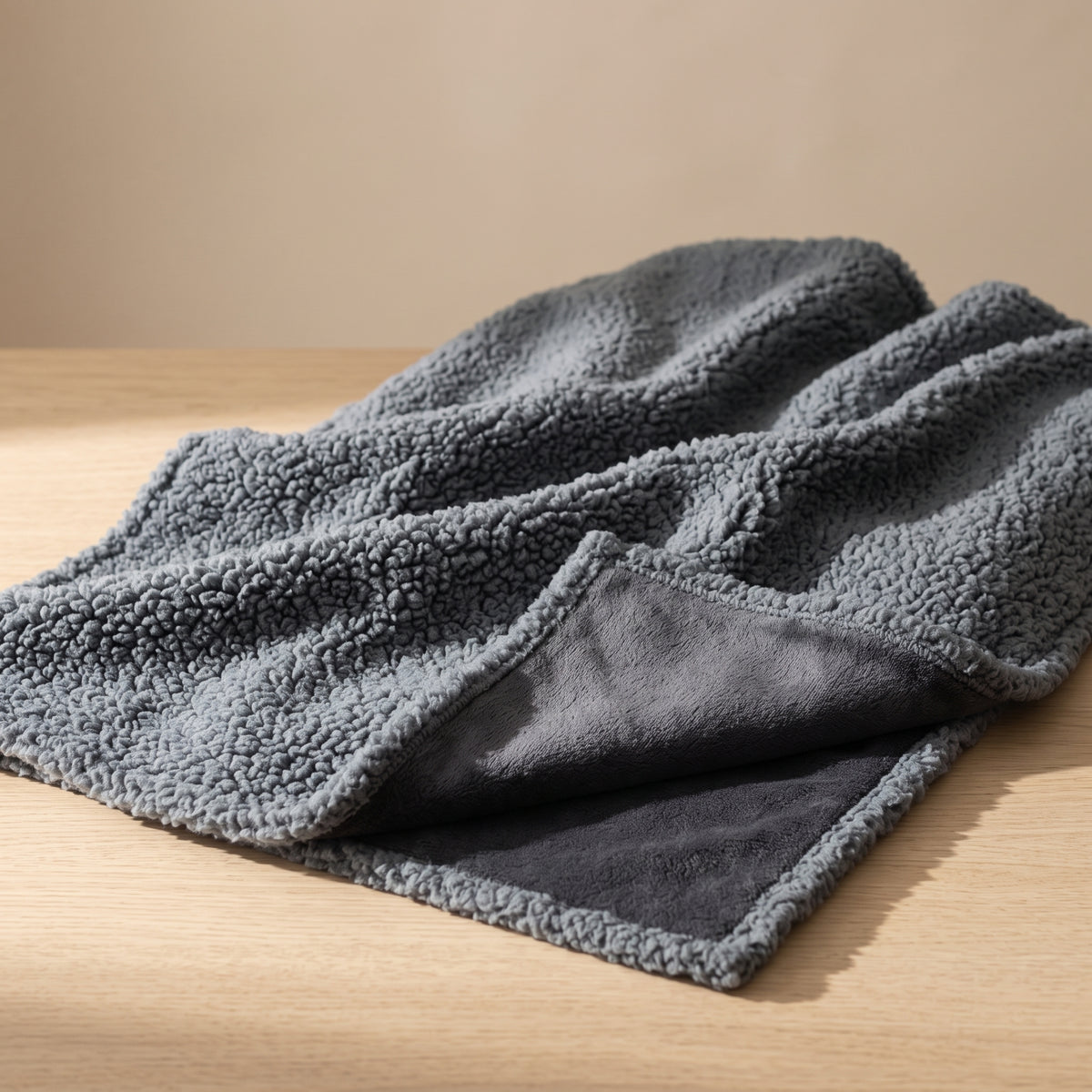 ZenCalm Comfort Blanket™ — Water-Resistant Sherpa Throw