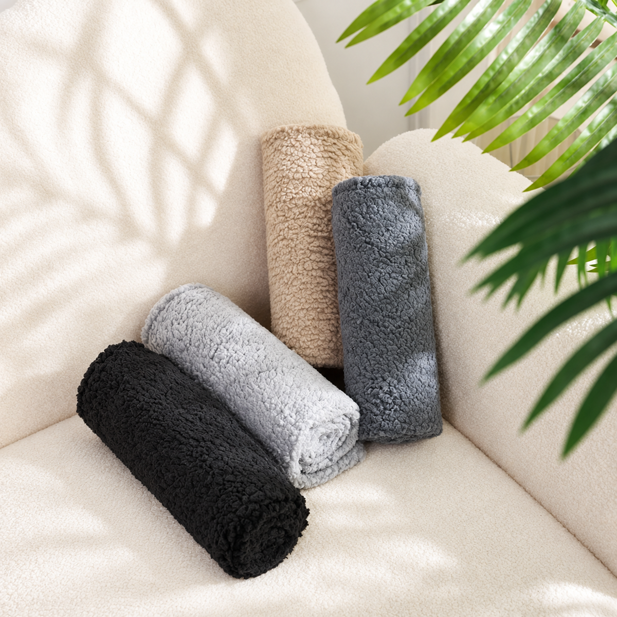 ZenCalm Comfort Blanket™ — Water-Resistant Sherpa Throw